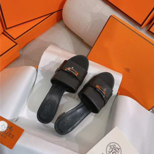High Quality Luxury Hermes New Giulia Flat Kelly Buckle Slippers – Style 40931 product detail