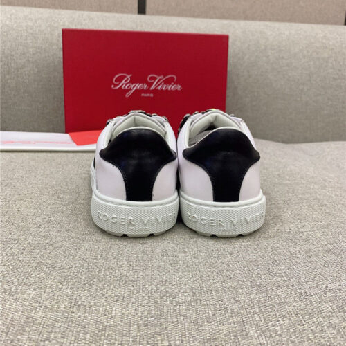 High Quality Luxury Roger Vivier New Diamond Buckle Casual Shoes – Style 60820 product detail