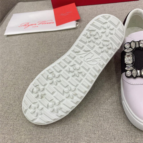 High Quality Luxury Roger Vivier New Diamond Buckle Casual Shoes – Style 60820 product detail