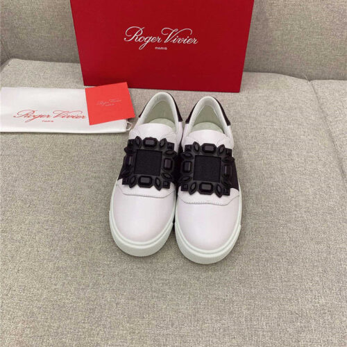 High Quality Luxury Roger Vivier New Diamond Buckle Casual Shoes – Style 24660 product detail