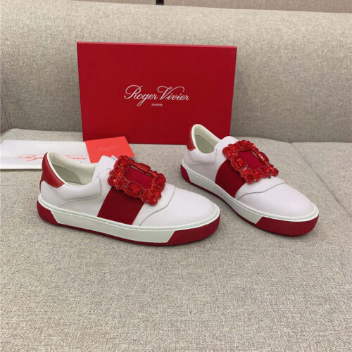 High Quality Luxury Roger Vivier New Diamond Buckle Casual Shoes – Style 55732