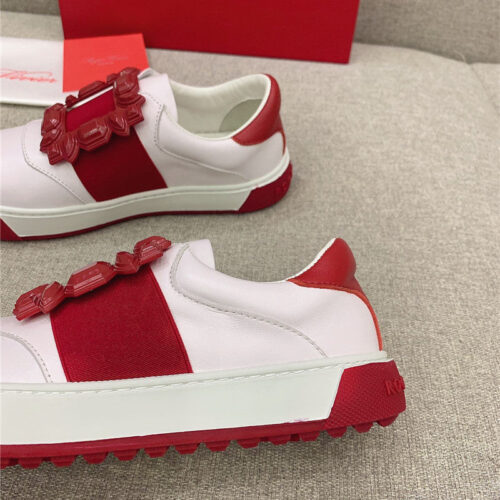 High Quality Luxury Roger Vivier New Diamond Buckle Casual Shoes product detail
