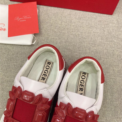 High Quality Luxury Roger Vivier New Diamond Buckle Casual Shoes product detail