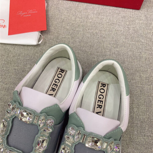 High Quality Luxury Roger Vivier New Diamond Buckle Casual Shoes – Style 67604 product detail