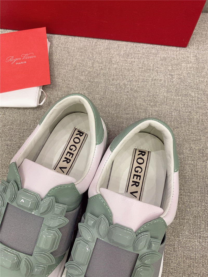 High Quality Luxury Roger Vivier New Diamond Buckle Casual Shoes – Style 64212 product detail