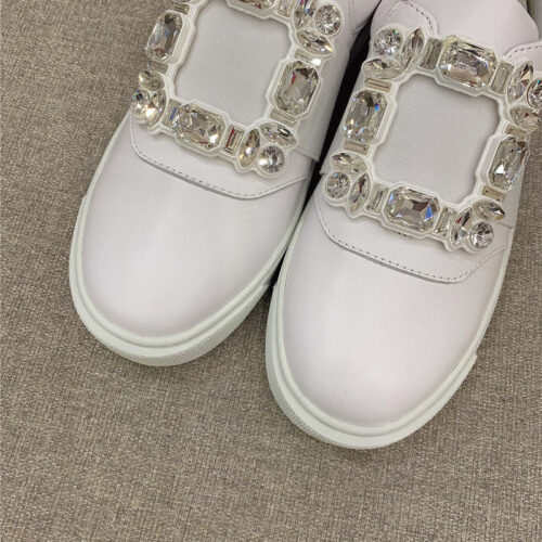 High Quality Luxury Roger Vivier New Diamond Buckle Casual Shoes – Style 77780 product detail