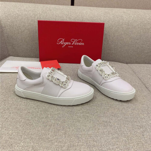 High Quality Luxury Roger Vivier New Diamond Buckle Casual Shoes – Style 77780