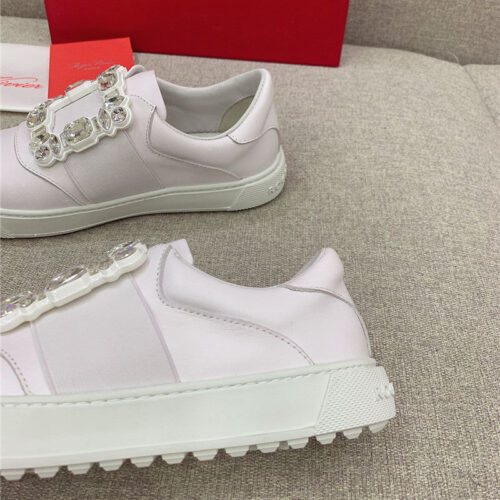 High Quality Luxury Roger Vivier New Diamond Buckle Casual Shoes – Style 77780 product detail