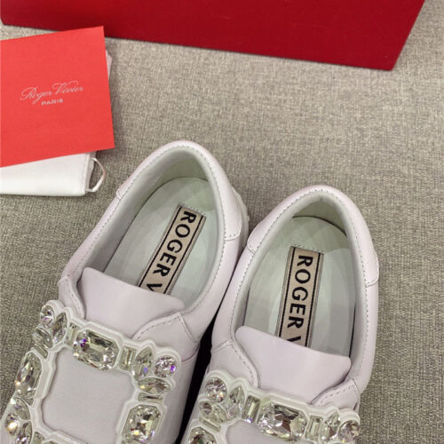 High Quality Luxury Roger Vivier New Diamond Buckle Casual Shoes – Style 77780 product detail
