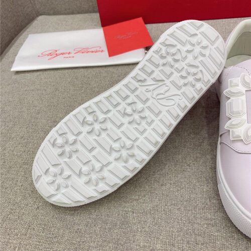 High Quality Luxury Roger Vivier New Diamond Buckle Casual Shoes – Style 41620 product detail