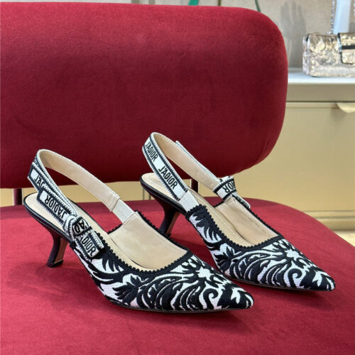 High Quality Luxury Dior Seiko Embroidered Upper Shoes – Style 33382 product detail
