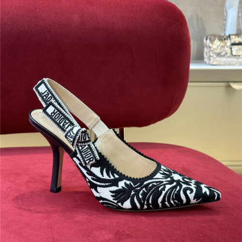 High Quality Luxury Dior Seiko Embroidered Upper Shoes – Style 33382 product detail