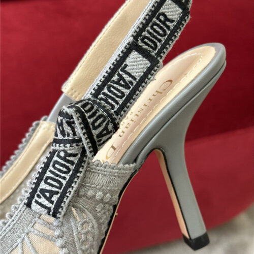 High Quality Luxury Dior Seiko Embroidered Upper Shoes – Style 62150 product detail