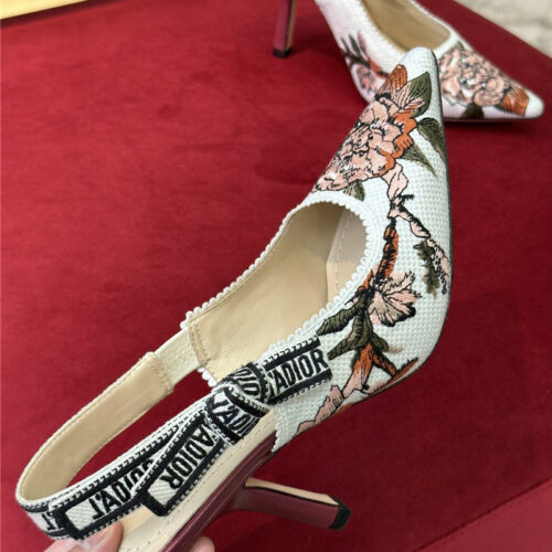 High Quality Luxury Dior Seiko Embroidered Upper Shoes – Style 37318 product detail