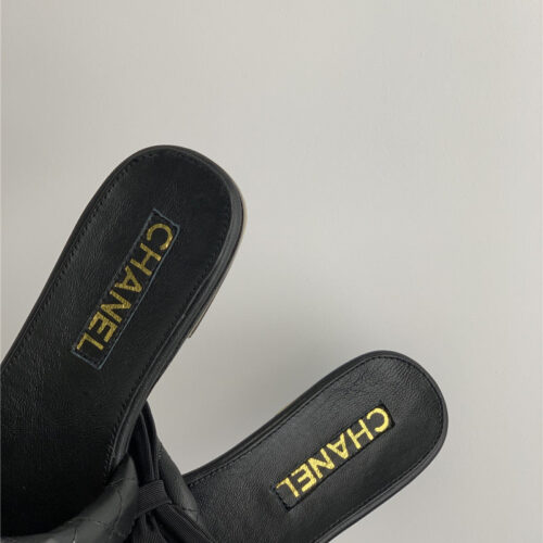 High Quality Luxury Chanel Sheepskin Lozenge Slippers – Style 75782 product detail