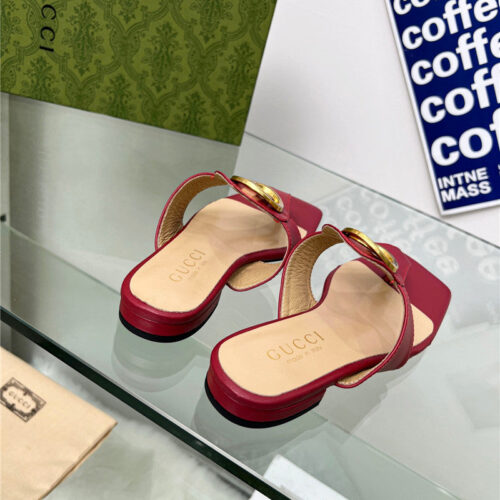 High Quality Luxury Gucci Flat Heel Slippers – Style 98323 product detail