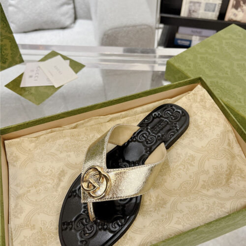 High Quality Luxury Gucci Interlocking Double G Flip Flops – Style 33555 product detail