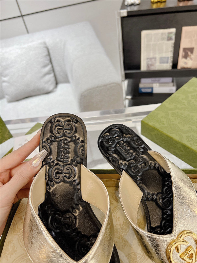 High Quality Luxury Gucci Interlocking Double G Flip Flops – Style 33555 product detail