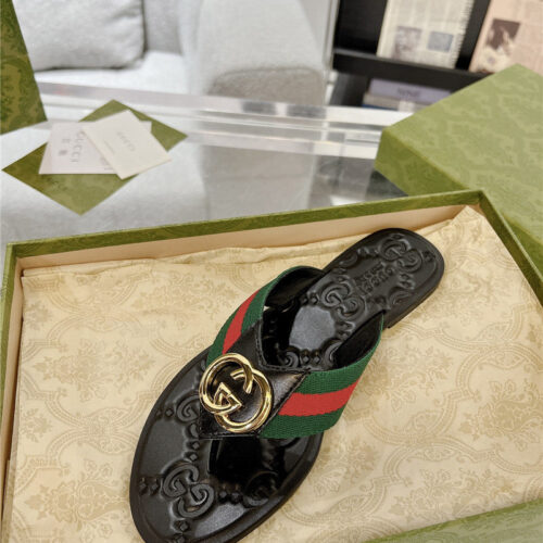 High Quality Luxury Gucci Interlocking Double G Flip Flops – Style 64627 product detail