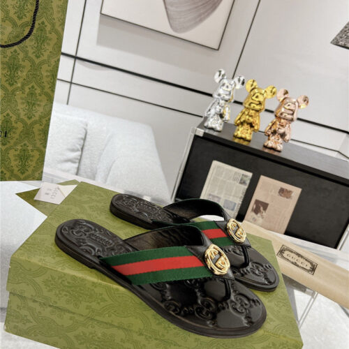 High Quality Luxury Gucci Interlocking Double G Flip Flops – Style 64627 product detail