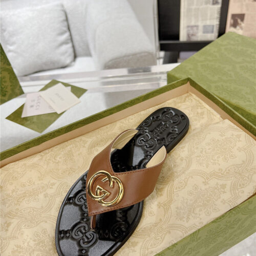 High Quality Luxury Gucci Interlocking Double G Flip Flops – Style 28467 product detail