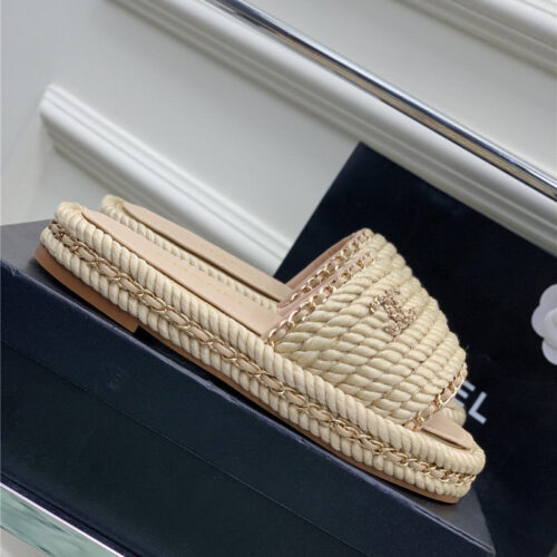 High Quality Luxury Chanel New Woven Slippers – Style 88230 product detail