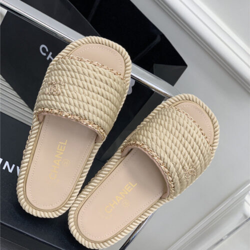 High Quality Luxury Chanel New Woven Slippers – Style 88230 product detail