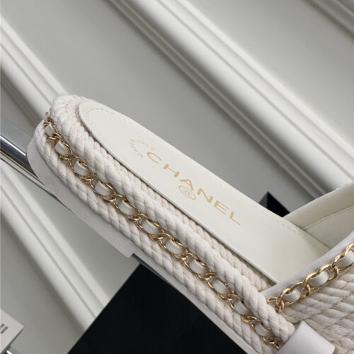 High Quality Luxury Chanel New Woven Slippers – Style 57158 product detail