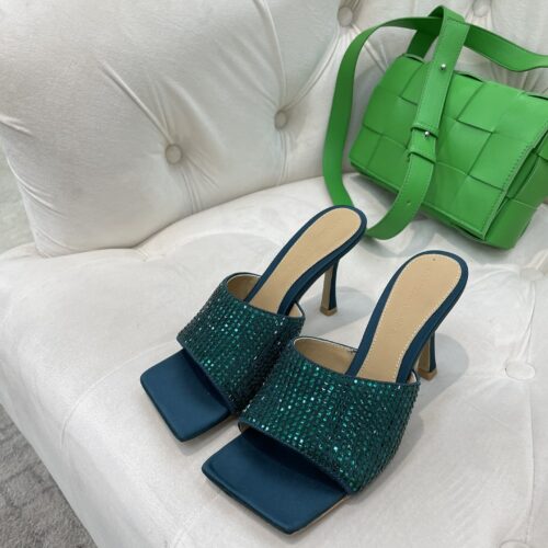 High Quality Luxury Bottega Veneta New Square Diamond Slippers – Style 08838