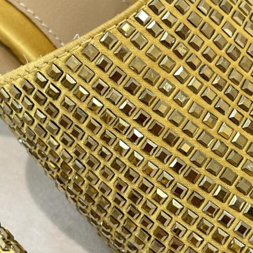 High Quality Luxury Bottega Veneta New Square Diamond Slippers – Style 39910 product detail