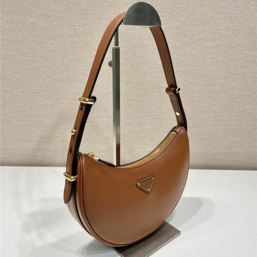 High Quality Luxury Prada Moon Leather Shoulder Bag – Style 26918 product detail