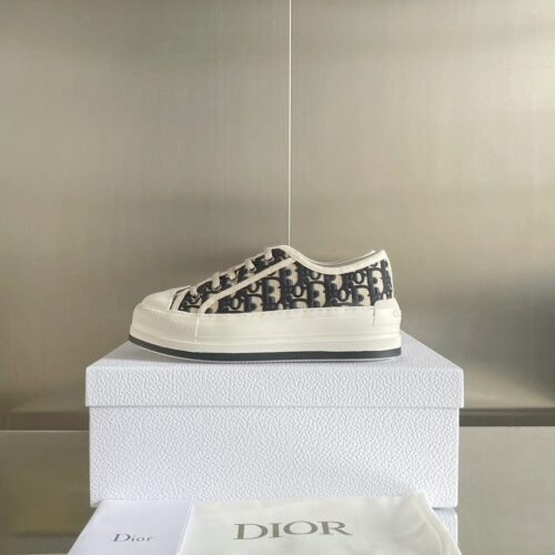High Quality Luxury Dior Couple Platform Canvas Shoes alternate view