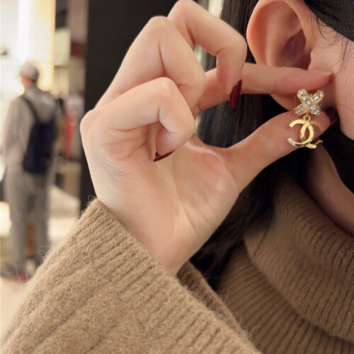High Quality Luxury Chanel Drop C Earrings alternate view