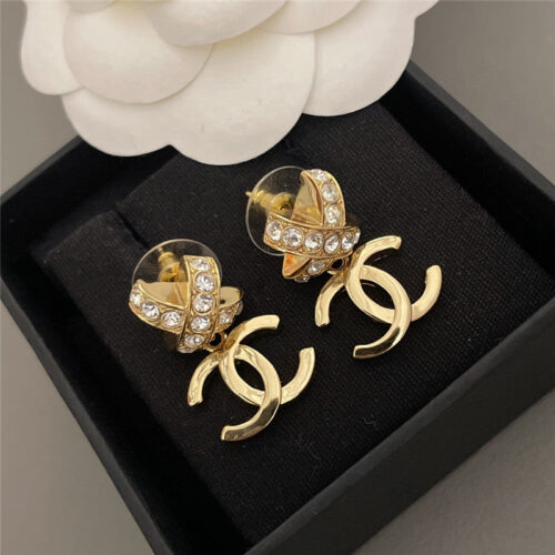 High Quality Luxury Chanel Drop C Earrings product detail