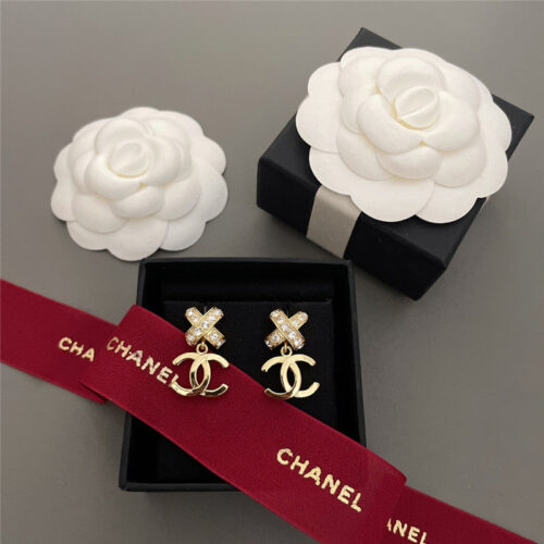 High Quality Luxury Chanel Drop C Earrings product detail