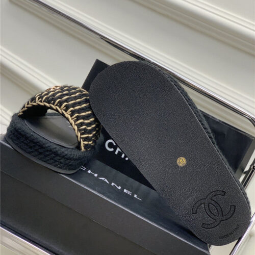 High Quality Luxury Chanel New Woven Slippers product detail