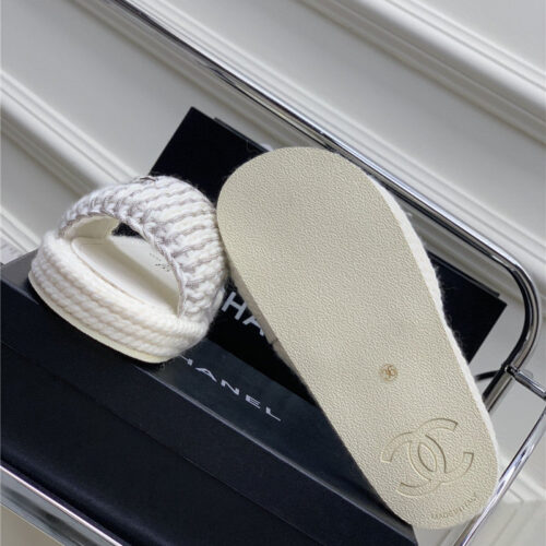 High Quality Luxury Chanel New Woven Slippers – Style 36262 product detail