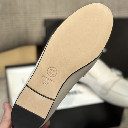 High Quality Luxury Chanel Spring And Summer Crystal Double C Loafers – Style 89702 product detail