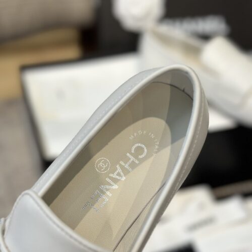 High Quality Luxury Chanel Spring And Summer Crystal Double C Loafers – Style 89702 product detail