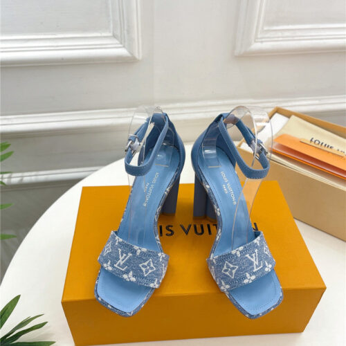 High Quality Luxury Louis Vuitton Plum Blossom And Sandals product detail