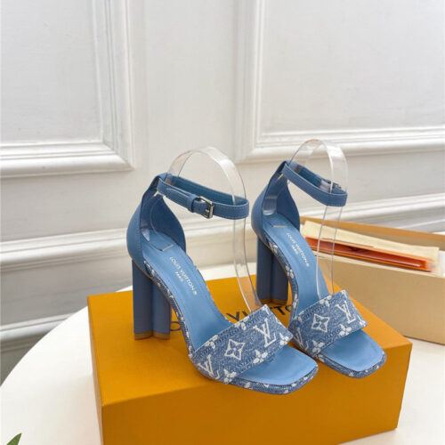High Quality Luxury Louis Vuitton Plum Blossom And Sandals product detail