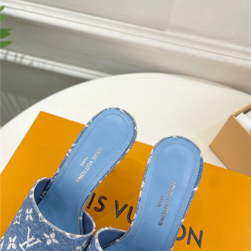 High Quality Luxury Louis Vuitton Latest Slippers – Style 12739 product detail