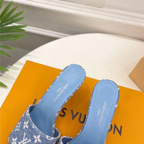 High Quality Luxury Louis Vuitton Latest Slippers product detail