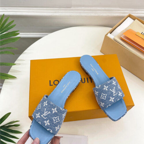 High Quality Luxury Louis Vuitton Latest Slippers – Style 43811 alternate view