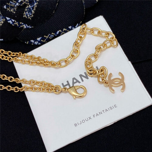 High Quality Luxury Chanel Sunflower Double C Pearl Necklace product detail