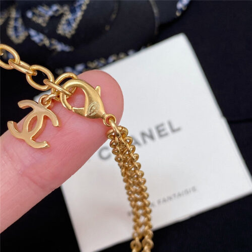 High Quality Luxury Chanel Sunflower Double C Pearl Necklace product detail
