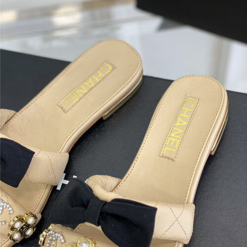 High Quality Luxury Chanel New Bowknot Flower Buckle Slippers – Style 50726 product detail