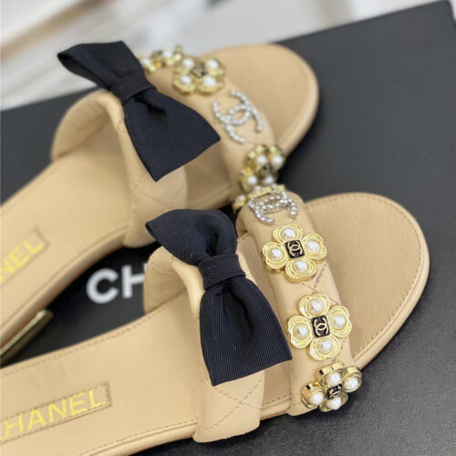 High Quality Luxury Chanel New Bowknot Flower Buckle Slippers – Style 50726 product detail