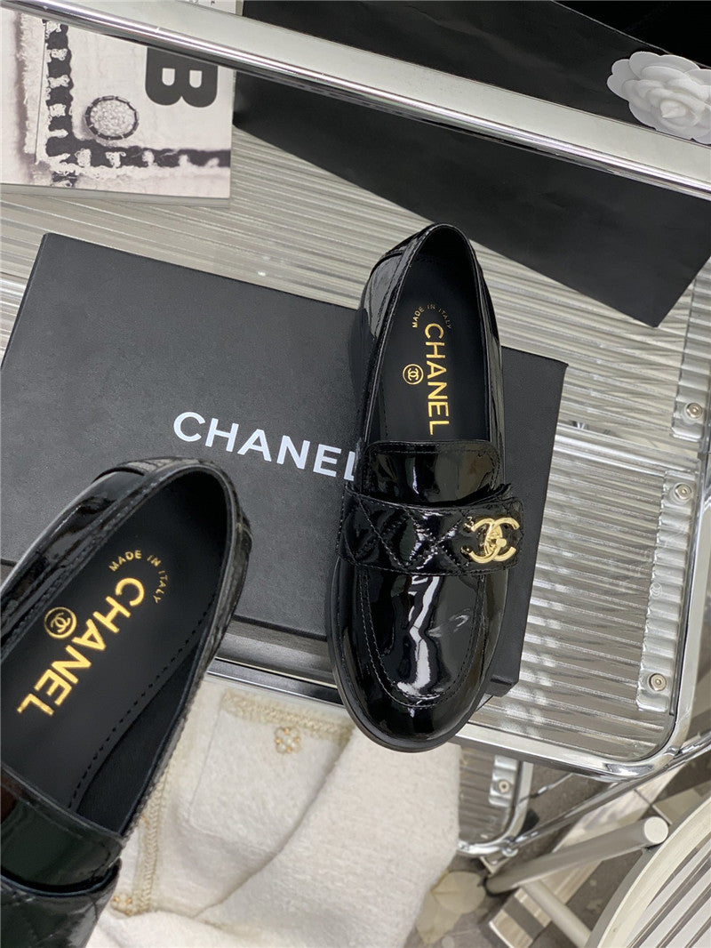 High Quality Luxury Chanel Double C Logo Shoes product detail