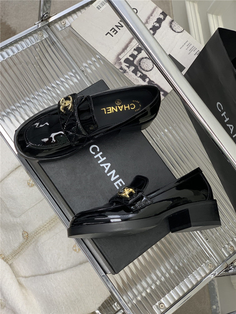 High Quality Luxury Chanel Double C Logo Shoes product detail